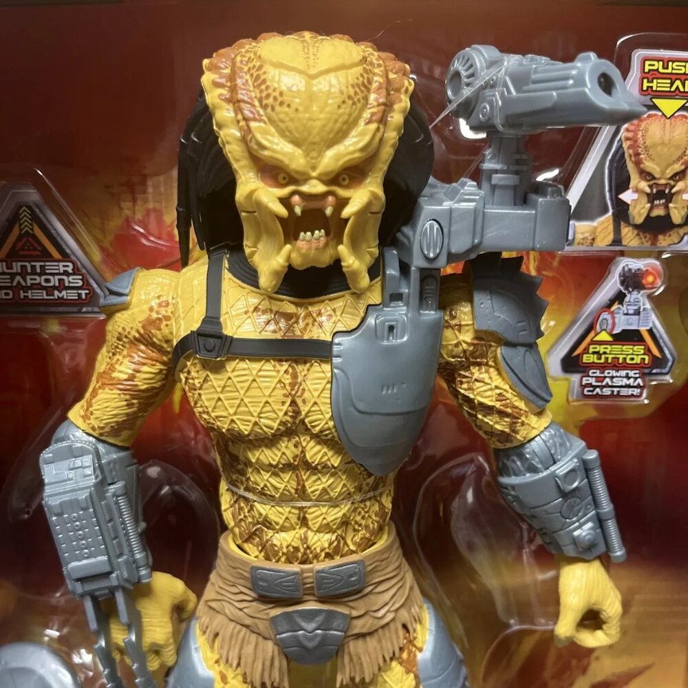 NEW IN BOX PREDATOR SUPER HUNTER 12" ACTION FIGURE - Picture 2 of 6